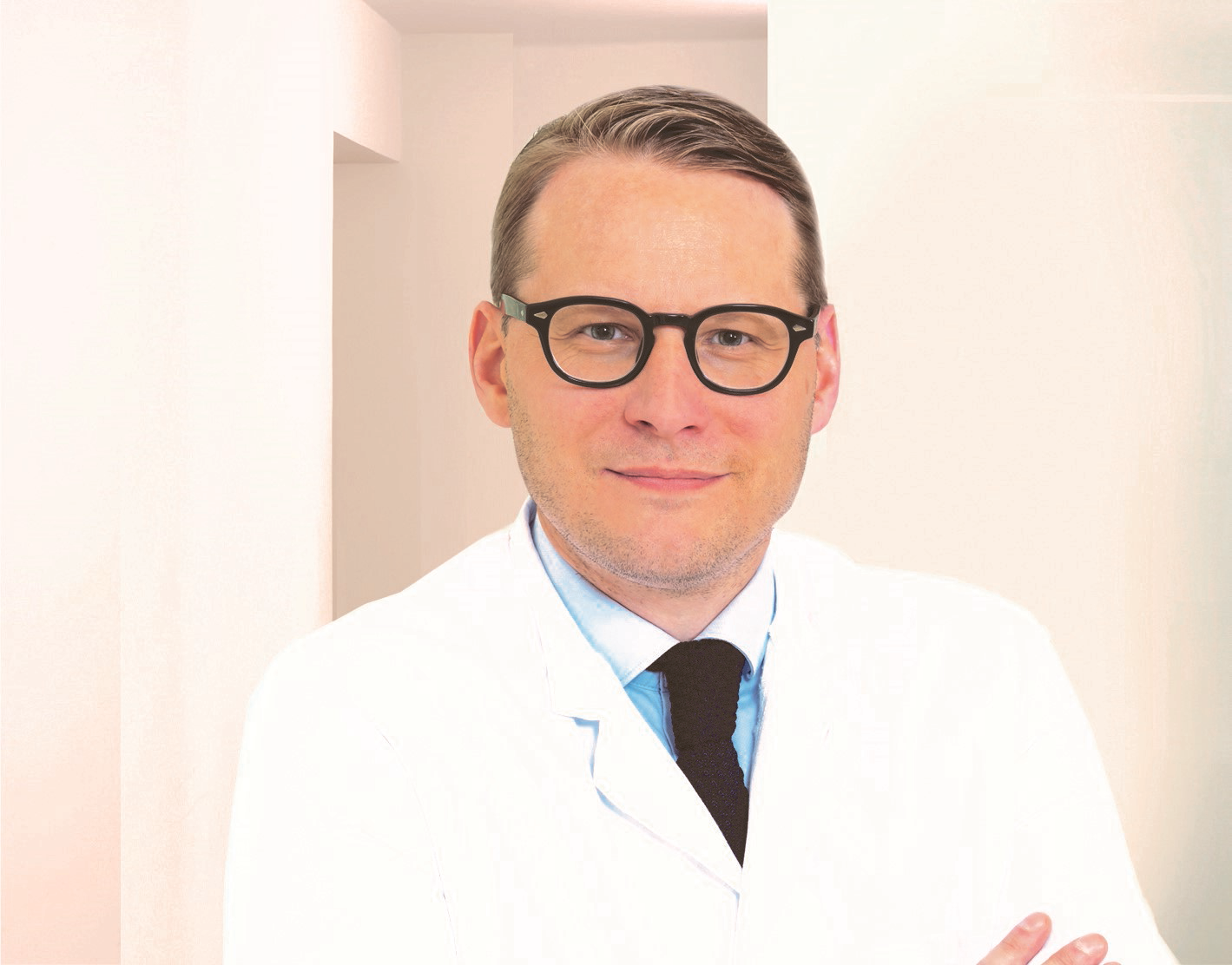 Porträt: Prof. Dr. med. Lars Wojtecki, Chefarzt Neurologie und Ärztlicher Direktor, Hospital zum Heiligen Geist